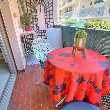 Confort, Parking Prive, Terrasse Et *